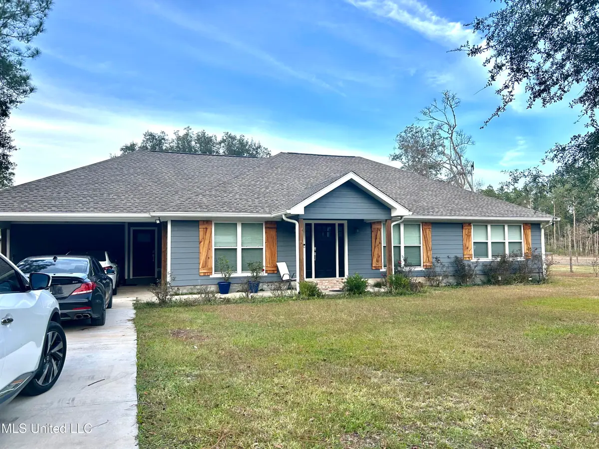 8537 Augusta Road, Moss Point, MS 39562 - Image #1