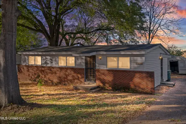 1896 N Southaven Circle, Southaven, MS 38671