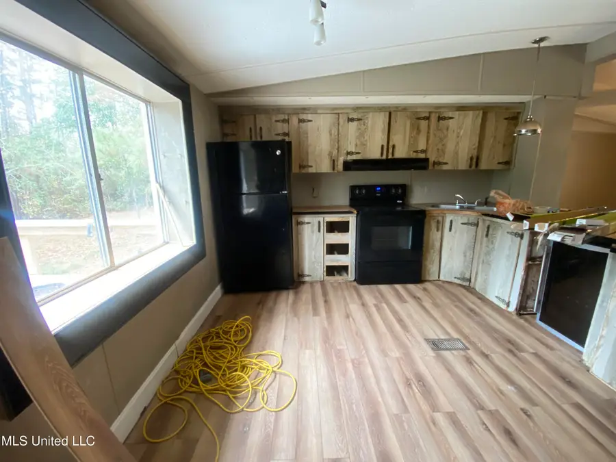 20109 Fox Ridge Drive, Saucier, MS 39574 - Image #3
