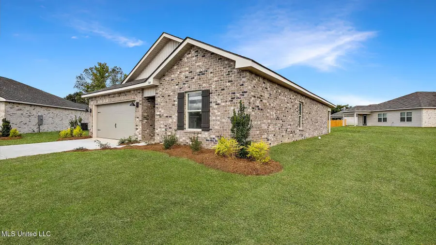 307 Cedar Crest Drive, Pearl, MS 39208 - Image #3