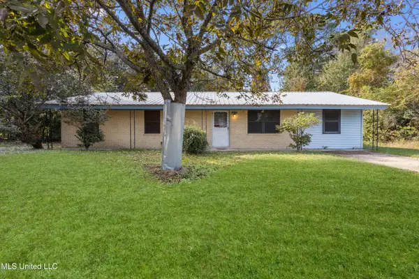 379 Greenwood Drive, Biloxi, MS 39531