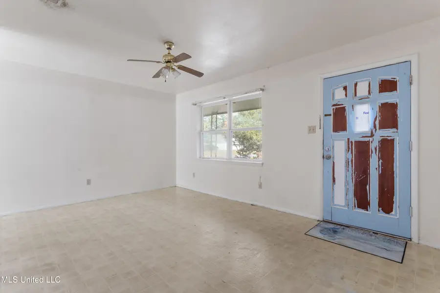 379 Greenwood Drive, Biloxi, MS 39531 - Image #3