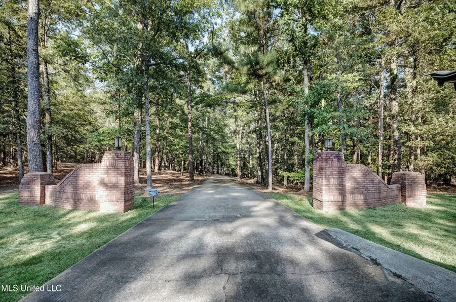 6478 Grants Ferry Road, Brandon, MS 39047 - Image #2