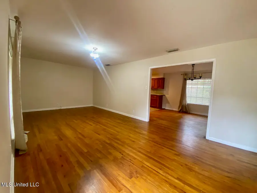 121 Ridgecrest Street, Lucedale, MS 39452 - Image #2