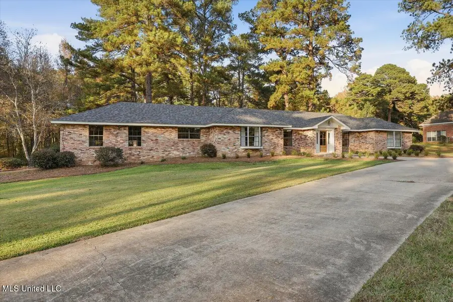 14 Sylwood Place, Jackson, MS 39209 - Image #3