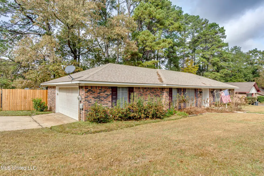 100 Fairdale Place, Brandon, MS 39042 - Image #2