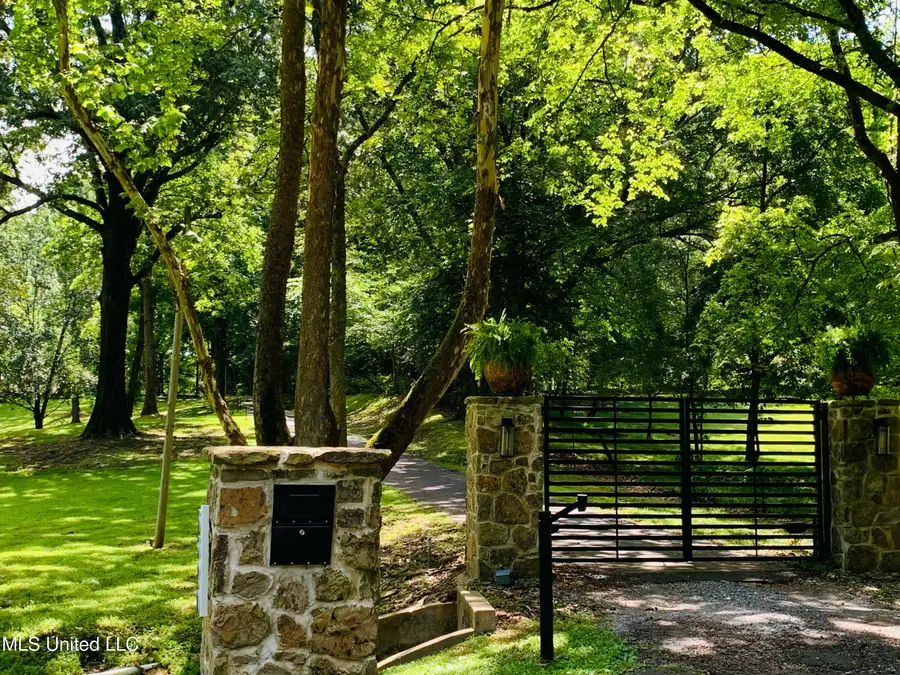 5520 Jordan Drive, Horn Lake, MS 38637 - Image #3