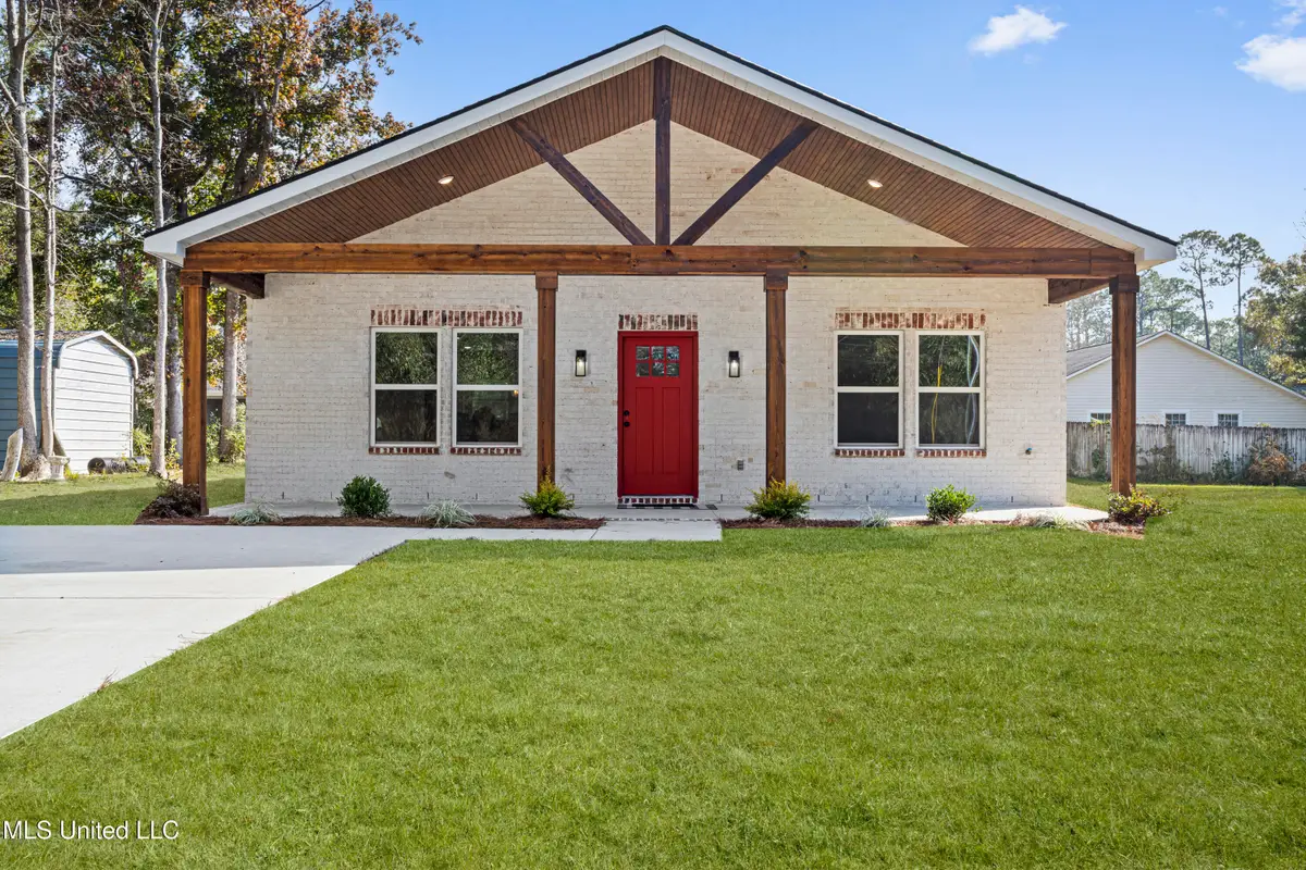 1908 Barracuda Drive, Gautier, MS 39553 - Image #1