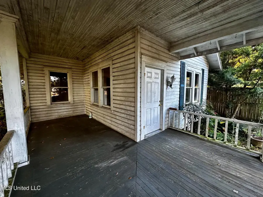 627 3rd Street, Gulfport, MS 39501 - Image #3