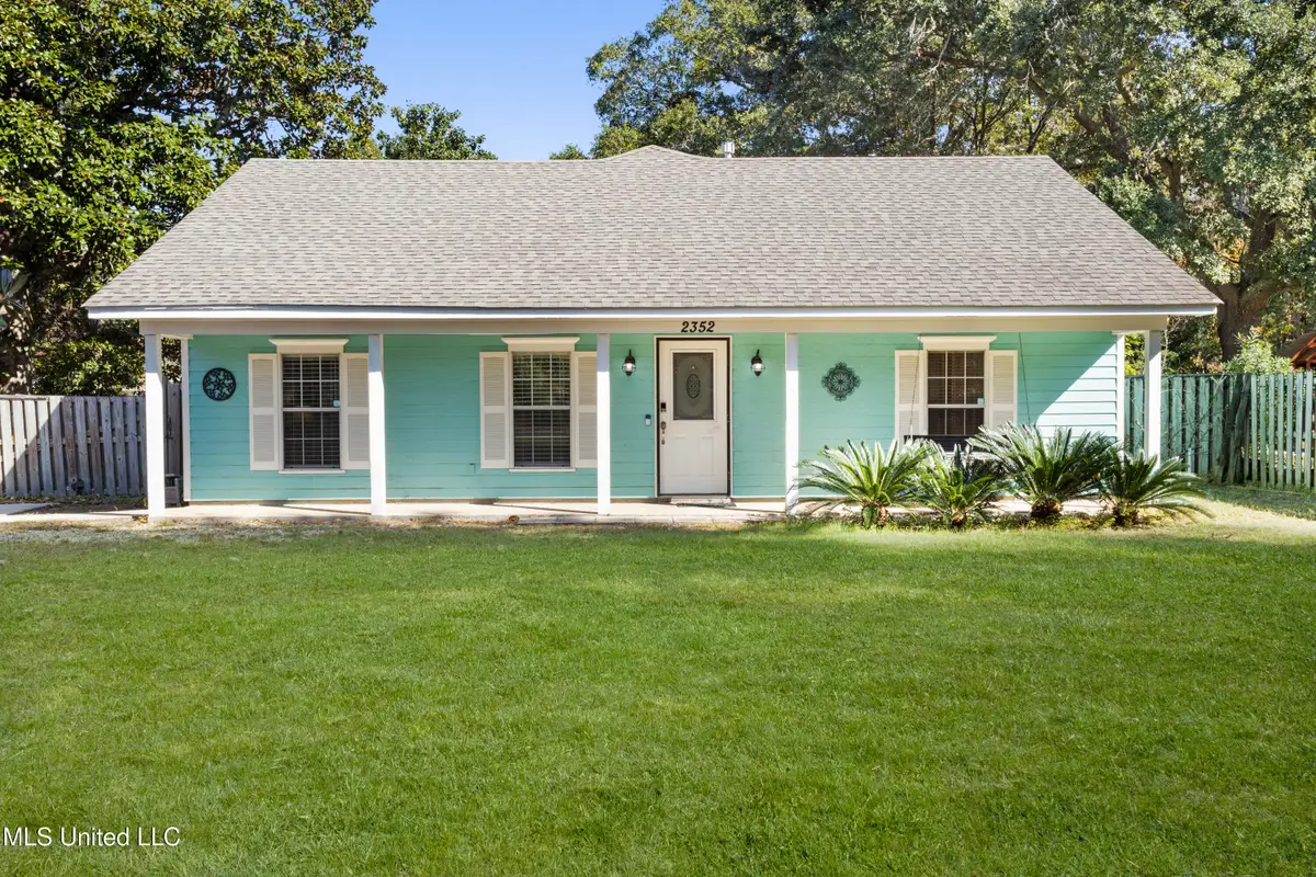 2352 Gulf Avenue, Gulfport, MS 39501 - Image #1