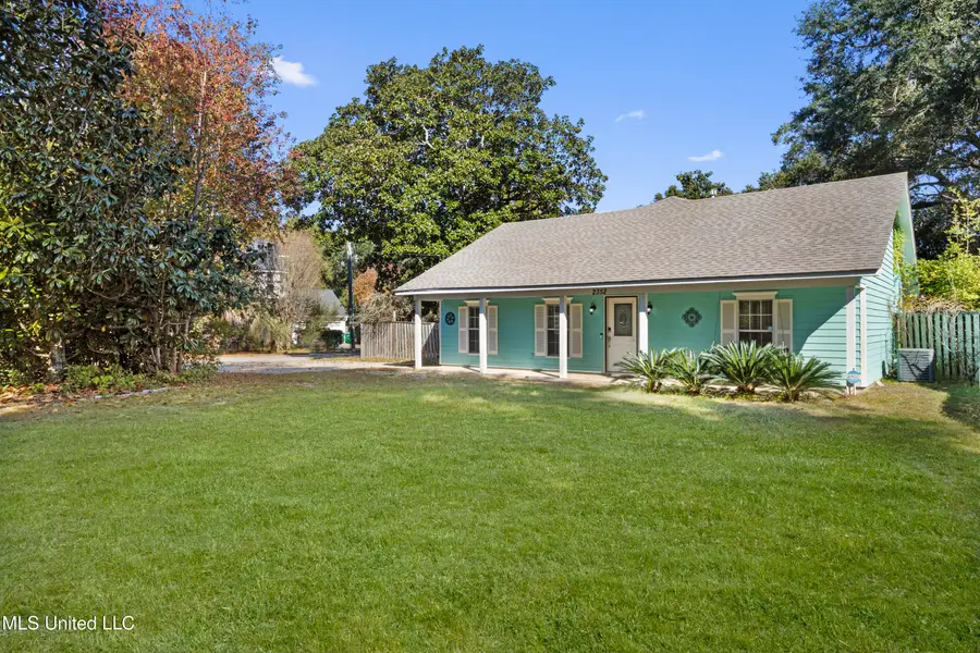 2352 Gulf Avenue, Gulfport, MS 39501 - Image #2