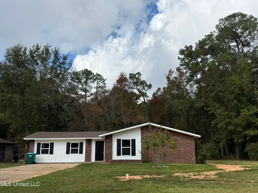 1400 Riverside Drive, Gautier, MS 39553 - Image #3