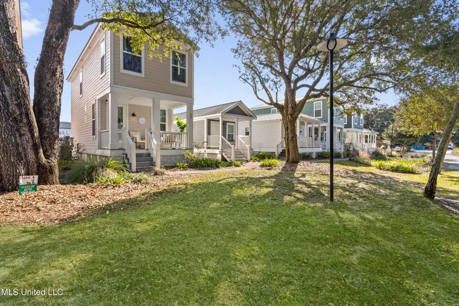 2207 Government Street, Ocean Springs, MS 39564 - Image #2