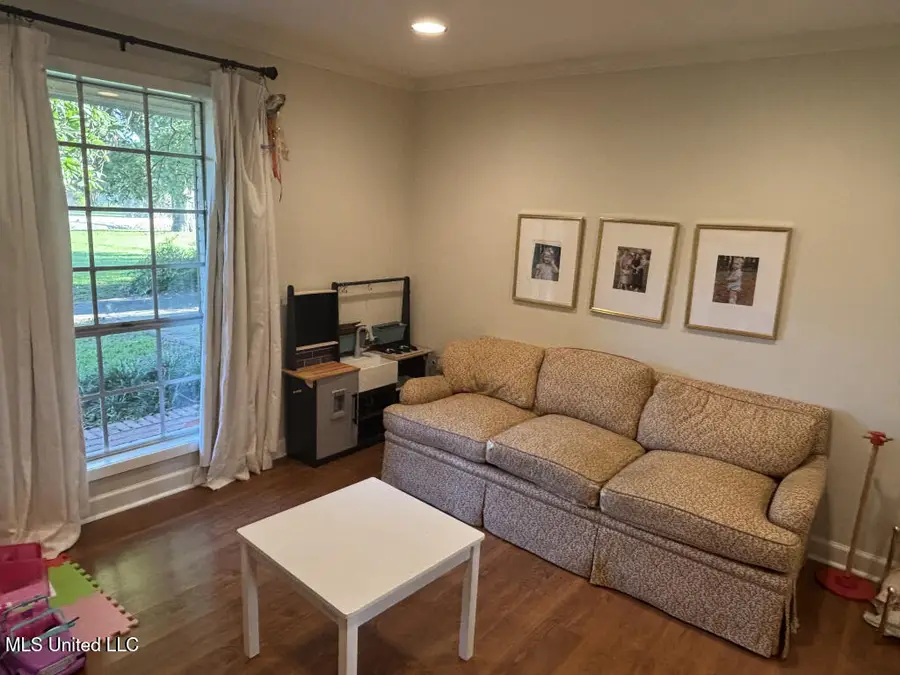 706 W Gresham Street, Indianola, MS 38751 - Image #2