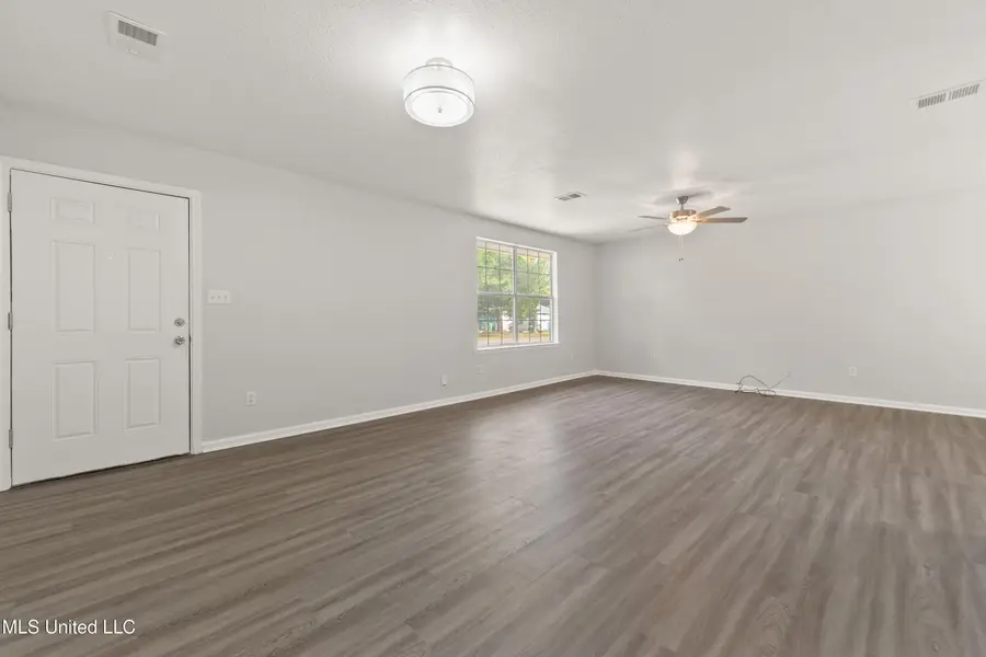 11 Fleetwood Place, Ocean Springs, MS 39564 - Image #3