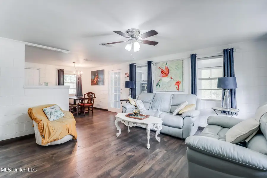 16011 Road 428, Kiln, MS 39556 - Image #2