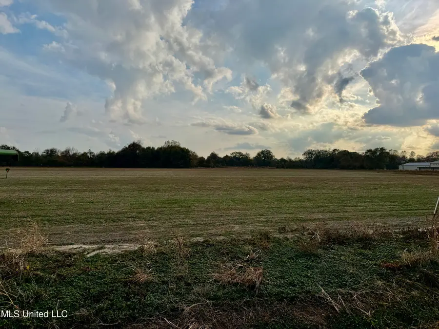 1250 Vfw Road, Greenville, MS 38701 - Image #2
