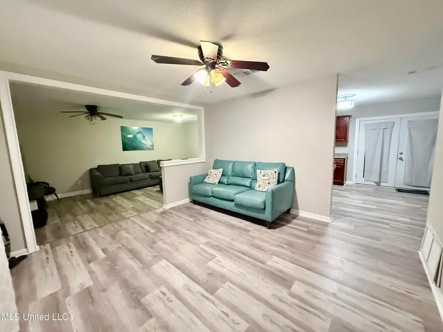 4218 Martha Court, Pascagoula, MS 39581 - Image #3