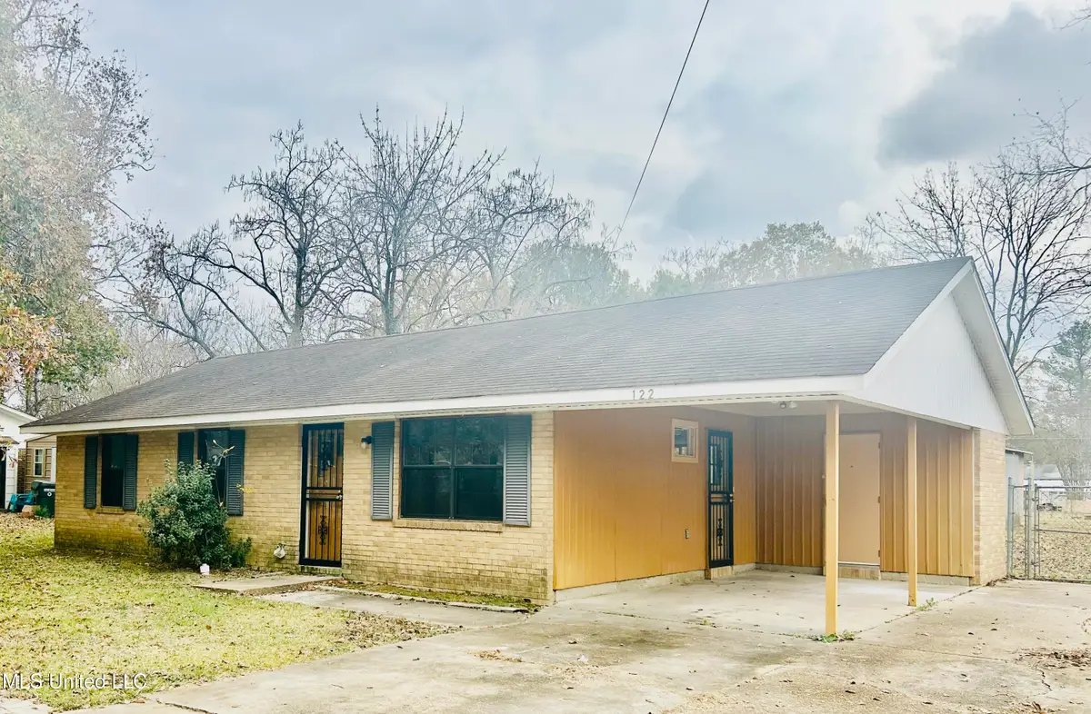 122 Grenada Lane, Greenwood, MS 38930 - Image #1
