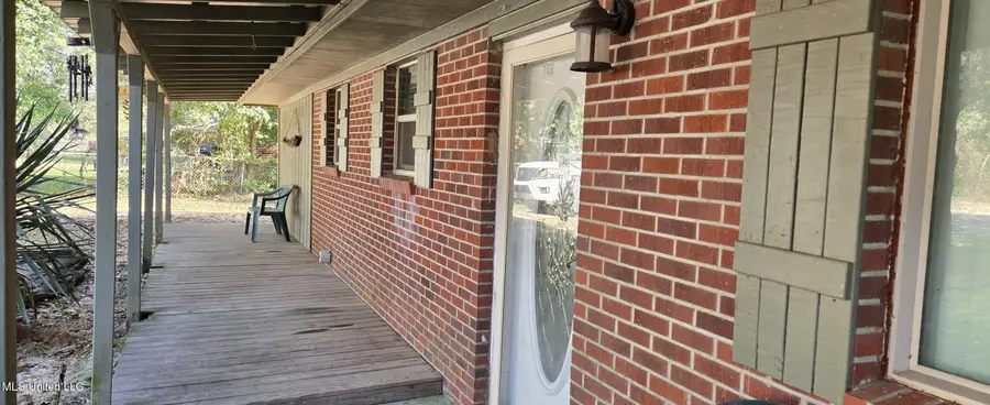 706 Anderson Avenue, Purvis, MS 39475 - Image #2
