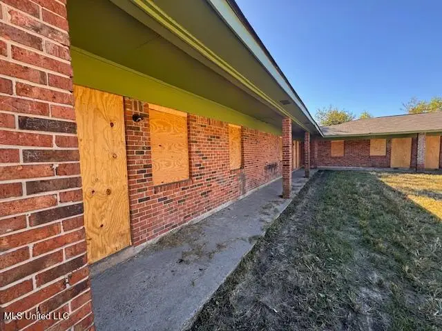 3901 Camellia Street, Moss Point, MS 39563 - Image #3
