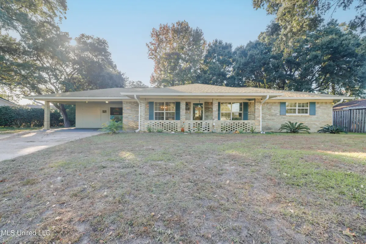 125 Hayden Avenue, Pass Christian, MS 39571 - Image #1