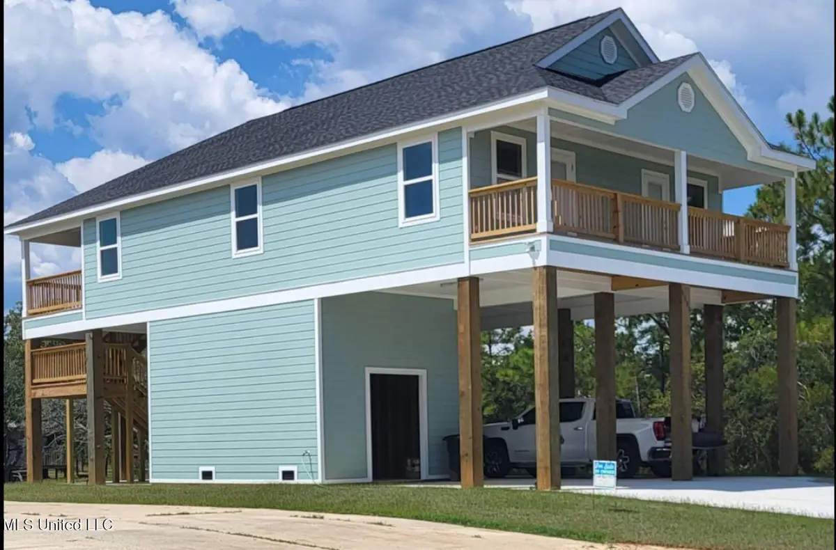 5005 Nebraska Street, Bay Saint Louis, MS 39520 - Image #1