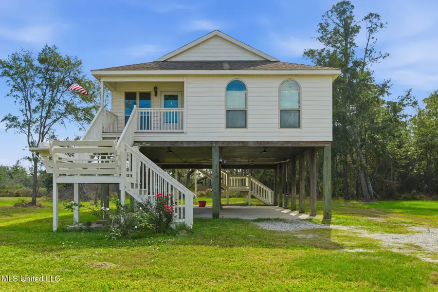 228 E North Street, Pass Christian, MS 39571 - Image #2