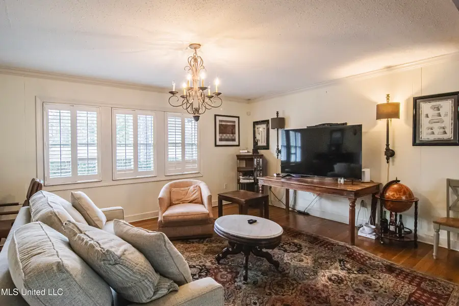 4142 Woodvale Street, Jackson, MS 39211 - Image #3