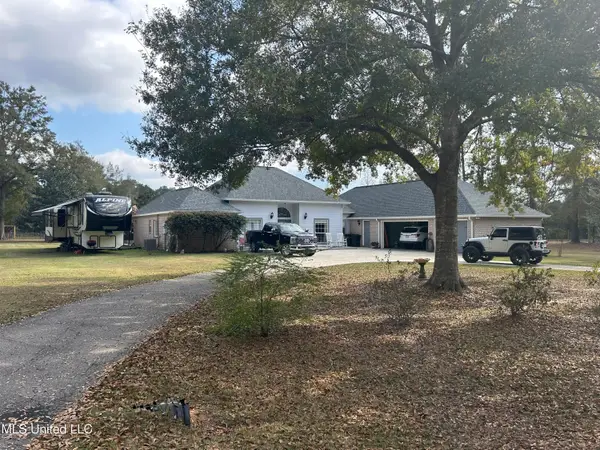 115 Oak Allee Drive, Picayune, MS 39466