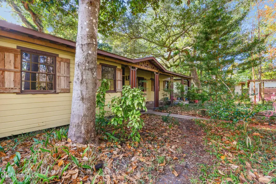 232 Citizen Street, Bay Saint Louis, MS 39520 - Image #3