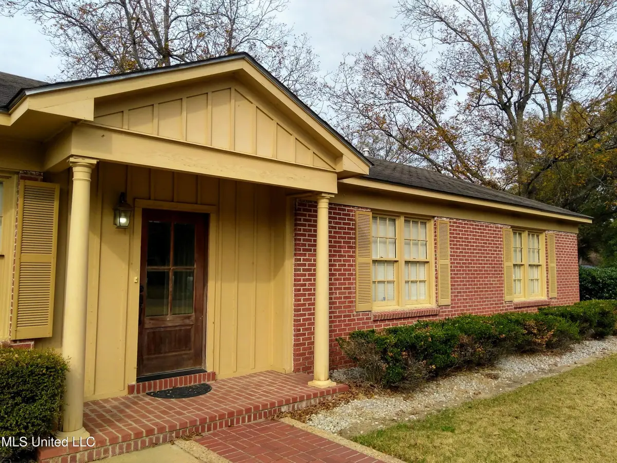 611 Magnolia Drive, Indianola, MS 38751 - Image #1