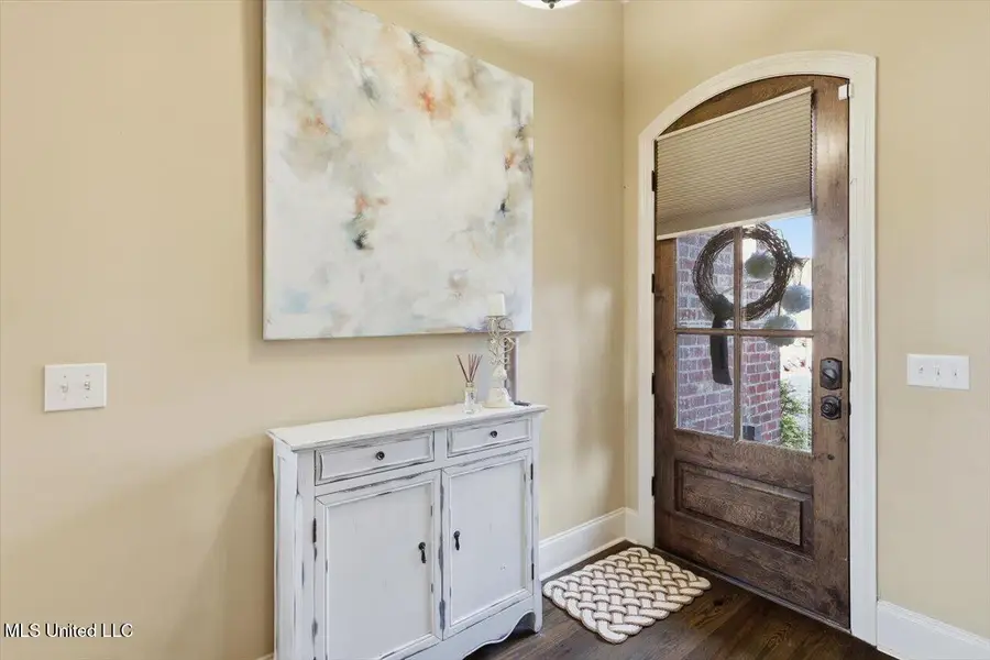 121 Grayhawk Cove, Madison, MS 39110 - Image #3