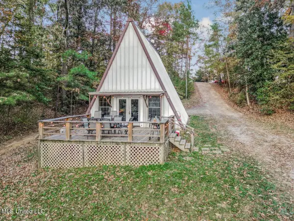 118 Turkey Creek Road, Natchez, MS 39120