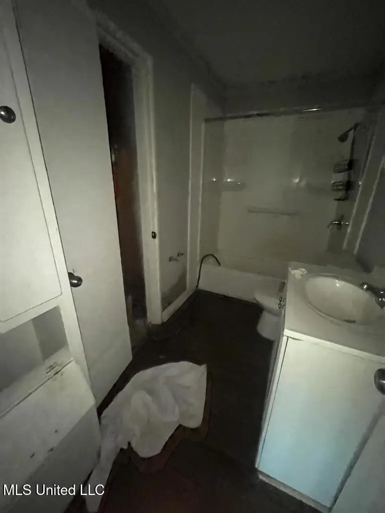 3129 Lakewood Drive, Jackson, MS 39212 - Image #3