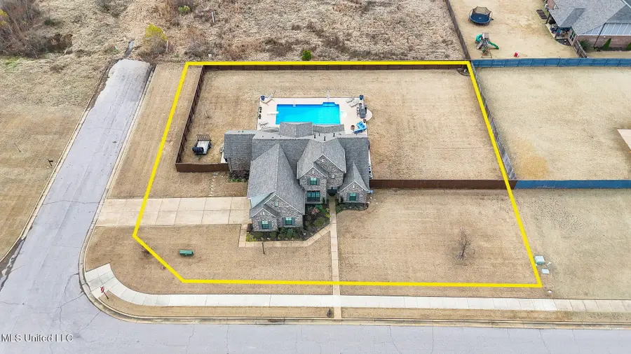 14437 Choctaw Ridge Drive, Olive Branch, MS 38654 - Image #2