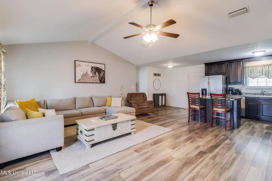 21510 Yankee Town Road, Saucier, MS 39574 - Image #2