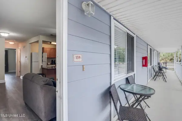 1664 Beach Boulevard, Biloxi, MS 39531