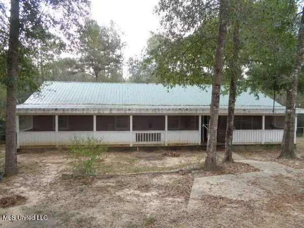 139 September Lane, Lucedale, MS 39452