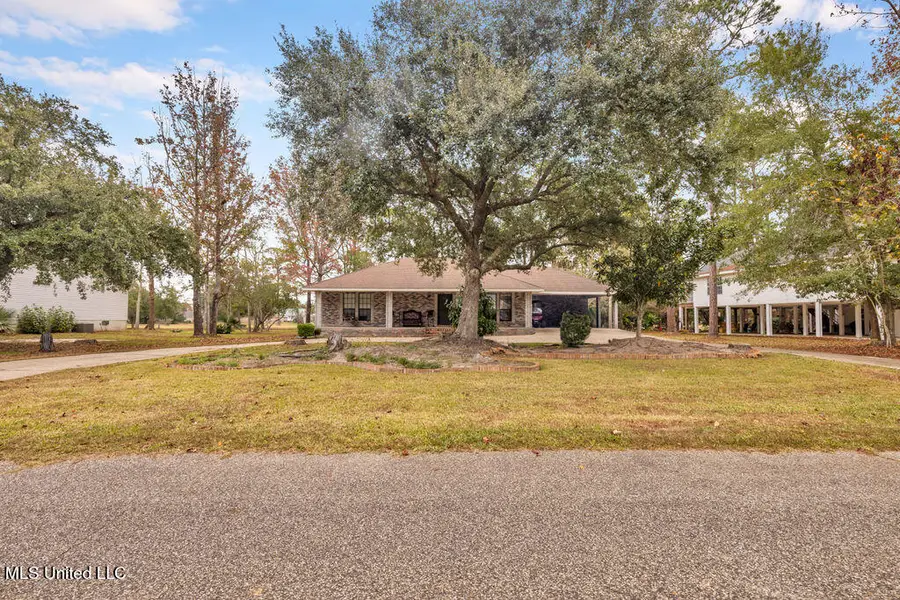 635 Royal Oak Drive, Pass Christian, MS 39571 - Image #3