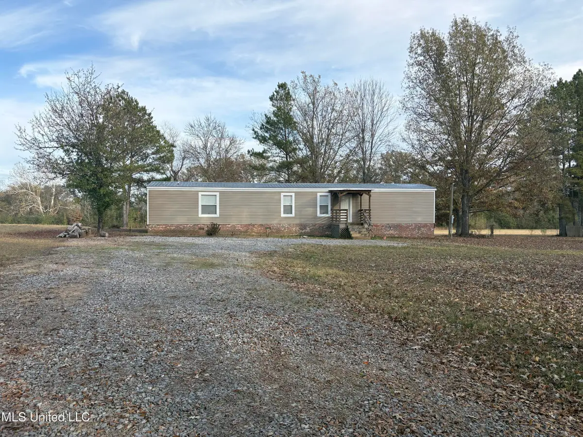 476 Hart Road, Canton, MS 39046 - Image #1
