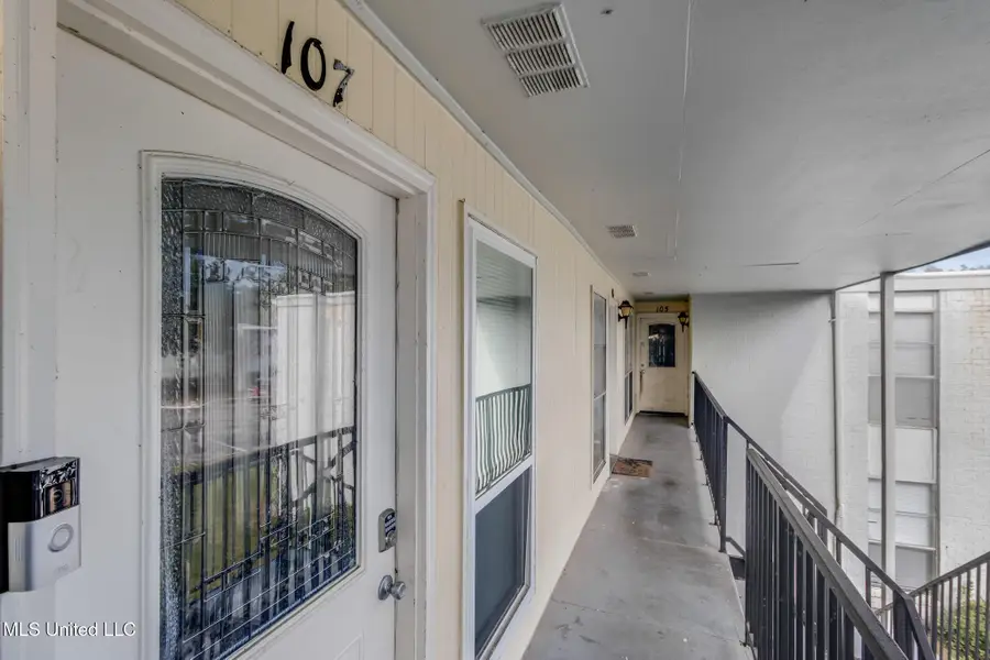 3230 Cumberland Road, Ocean Springs, MS 39564 - Image #2