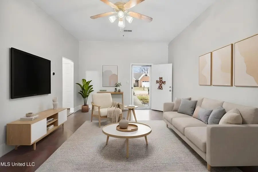 8260 Clubview Drive, Olive Branch, MS 38654 - Image #3