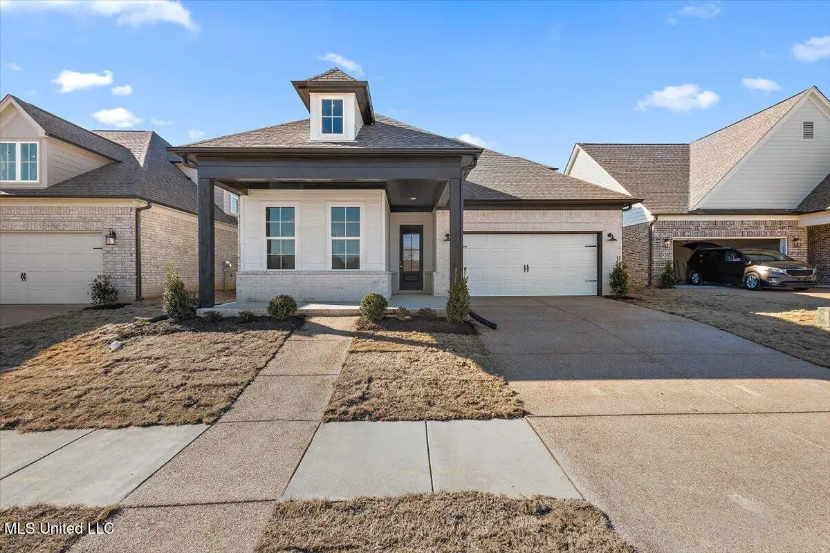 828 W Quitman Court, Nesbit, MS 38651 - Image #1