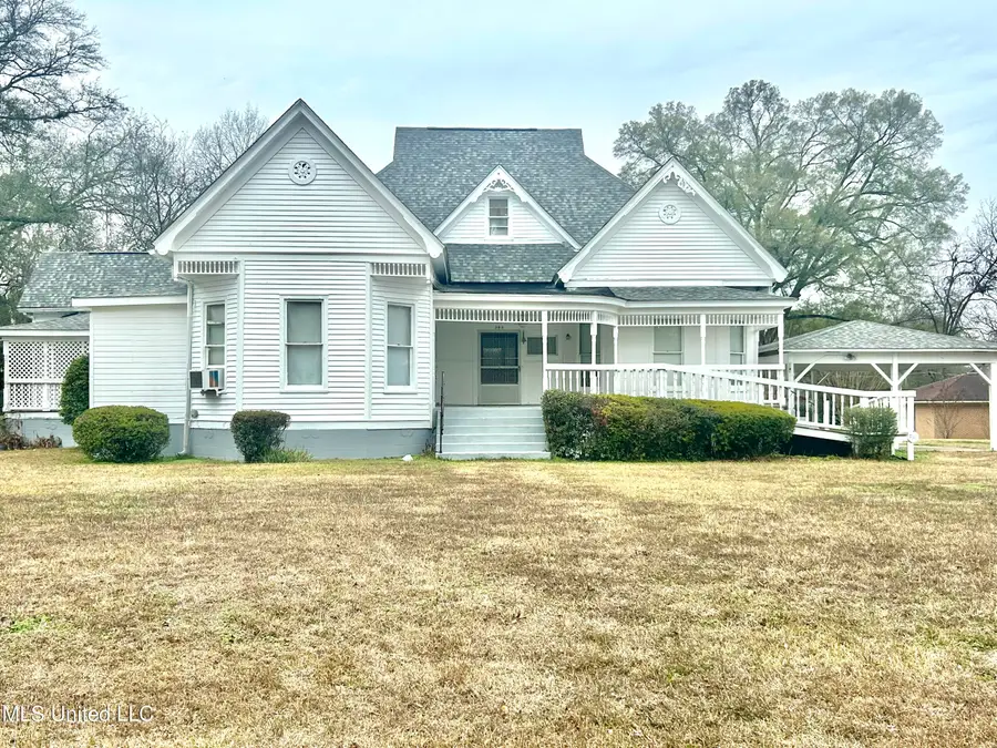 203 S Binford Avenue, Duck Hill, MS 38925 - Image #2
