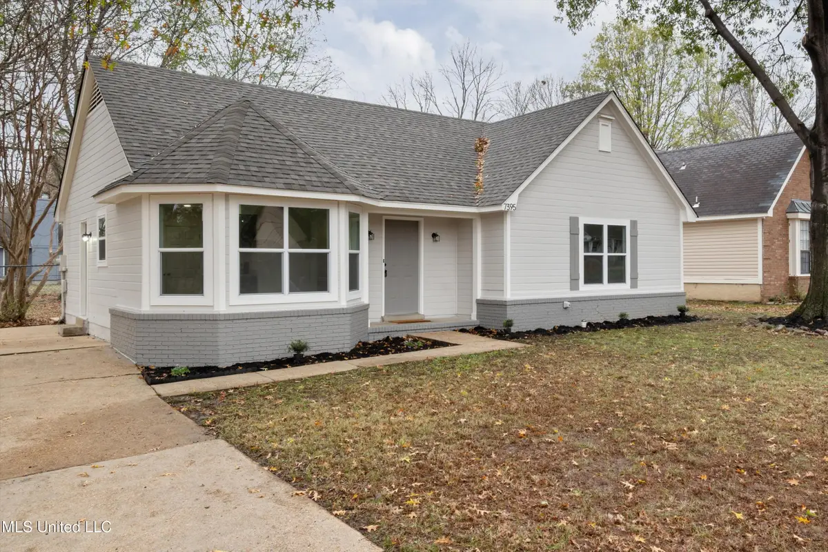 7395 White Ash Drive, Southaven, MS 38671 - Image #1