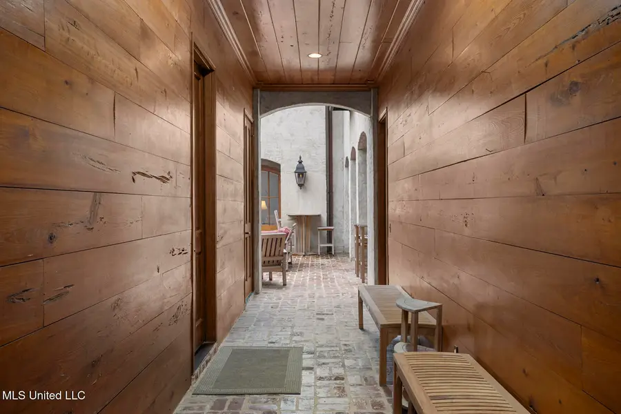 6 Arlington Park, Jackson, MS 39211 - Image #2