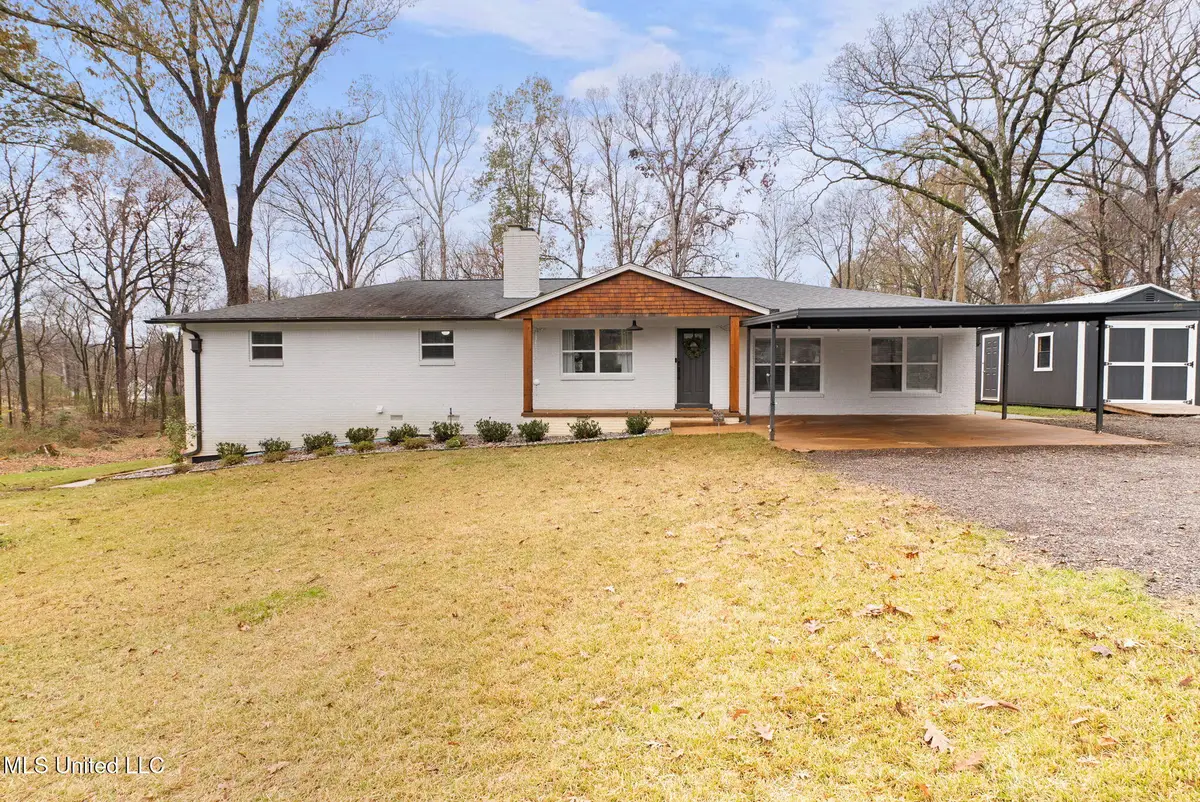 25 S Robertson Road, Hernando, MS 38632 - Image #1