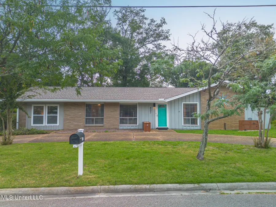 807 Mills Avenue, Gulfport, MS 39501 - Image #3