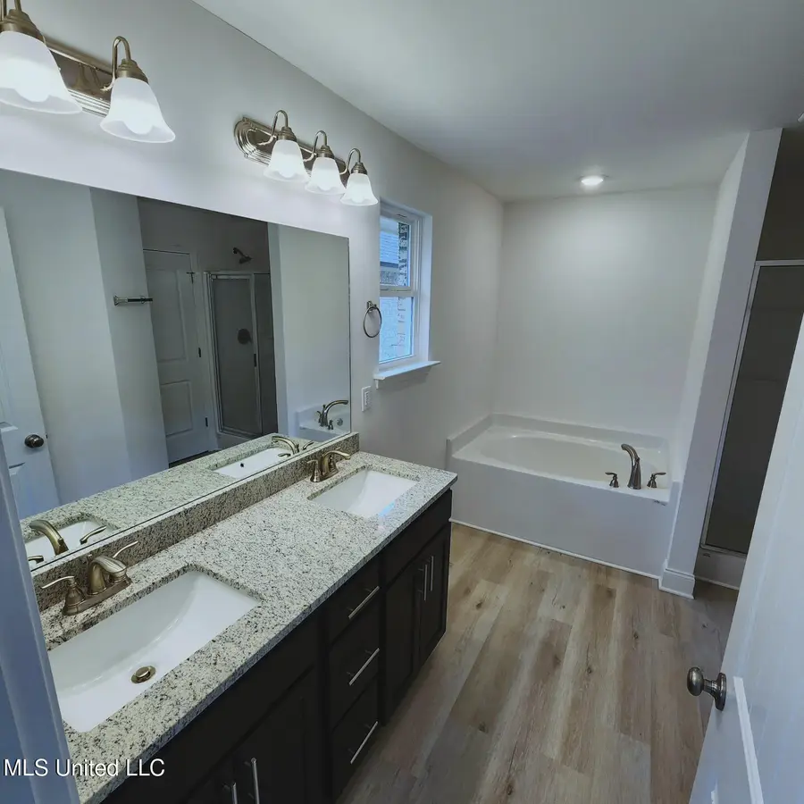 7835 Gardendale Drive, Olive Branch, MS 38654 - Image #3